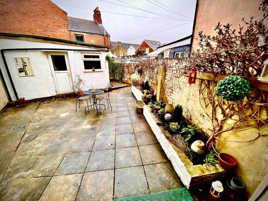 Brickworks - 2 Bedrooms, 15 Mins Walk To The Centre, With Garden Cardiff Extérieur photo